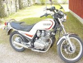 1989 Suzuki GR 650 photo